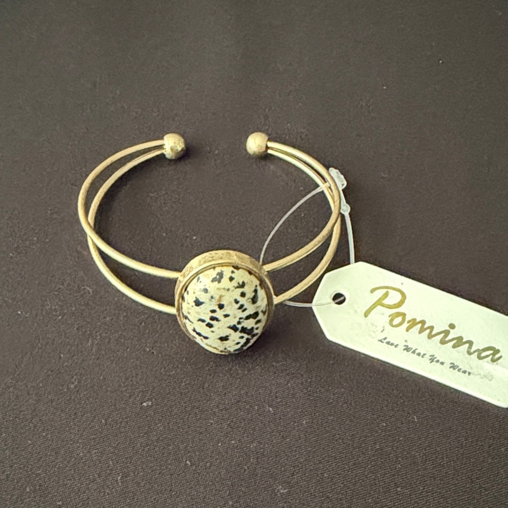 Pomina Gold Cuff Bracelet with Speckled Cream Accent